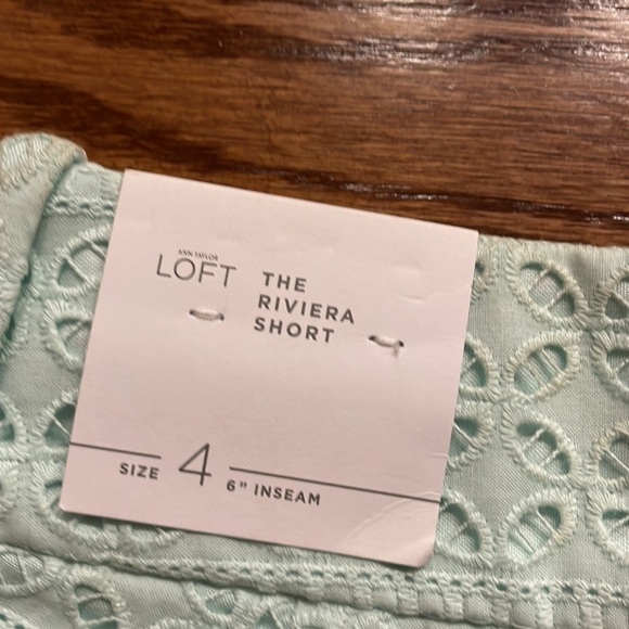 NWT ANNE TAYLOR LOFT The Riviera Shorts eyelet lace mint green size 4 - Picture 6 of 11